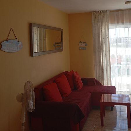 Sunny self-catering apartment Costa Teguise, Lanzarote, Spain Esterno foto